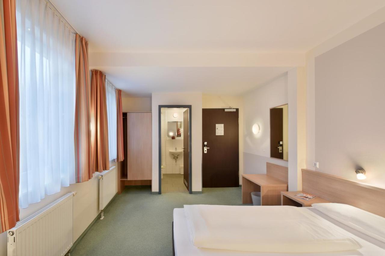 Meinhotel Гамбург Экстерьер фото