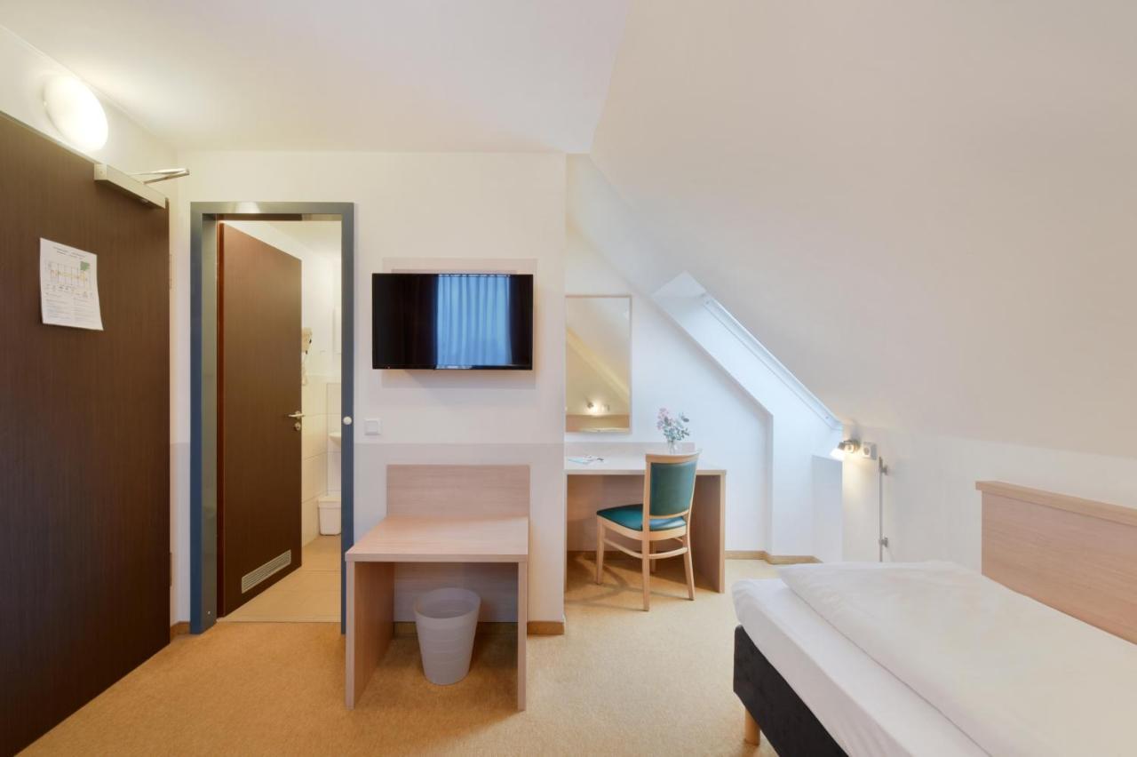 Meinhotel Гамбург Экстерьер фото