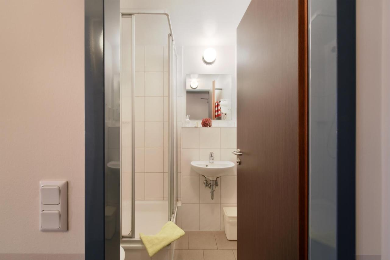 Meinhotel Гамбург Экстерьер фото