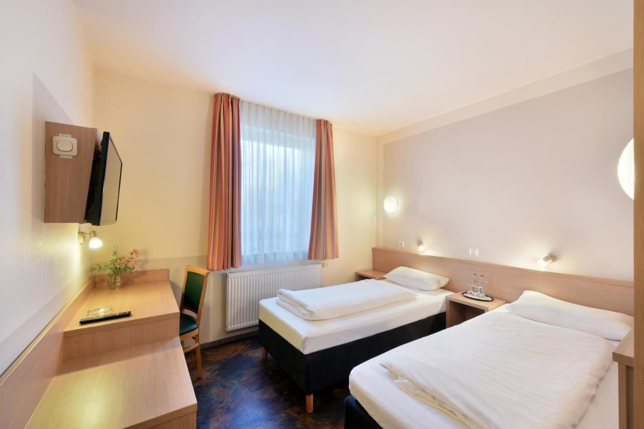 Meinhotel Гамбург Экстерьер фото