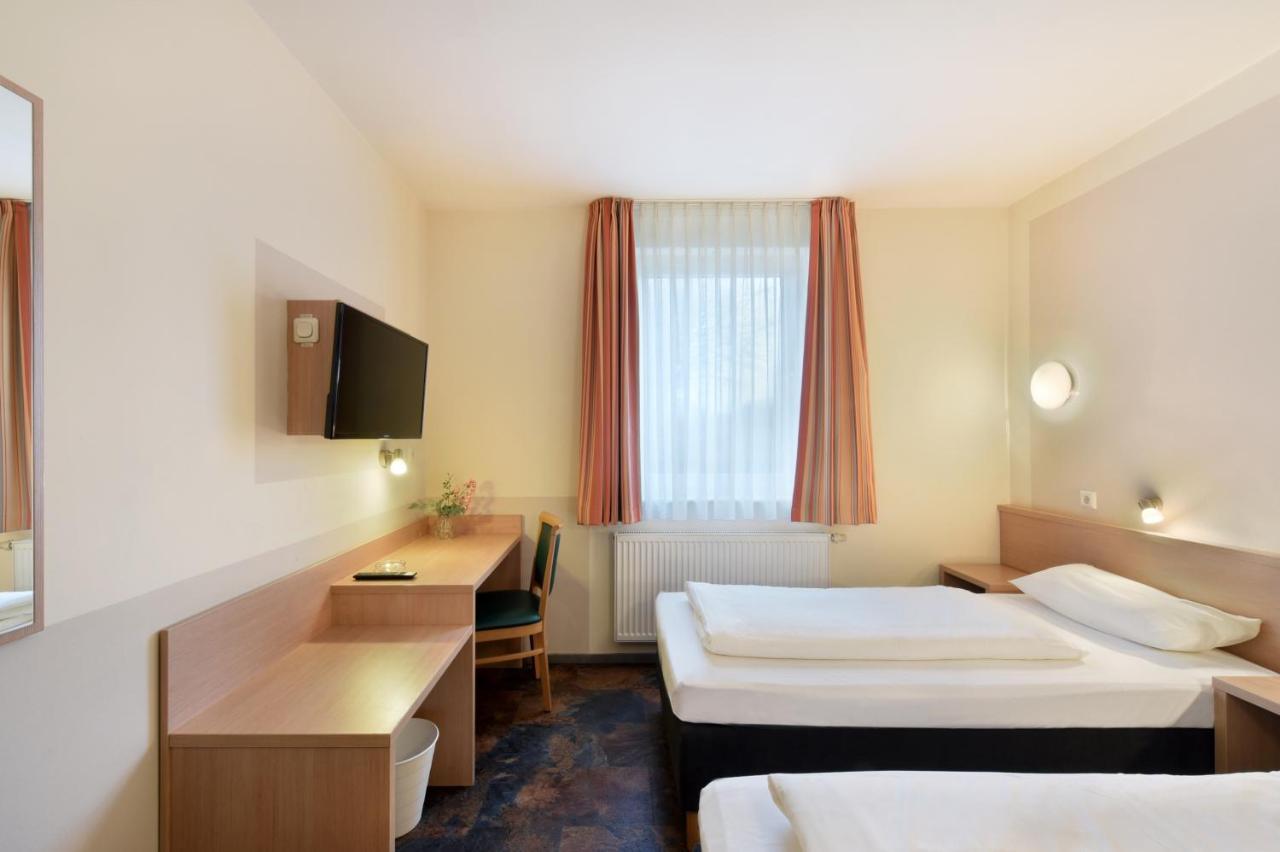 Meinhotel Гамбург Экстерьер фото